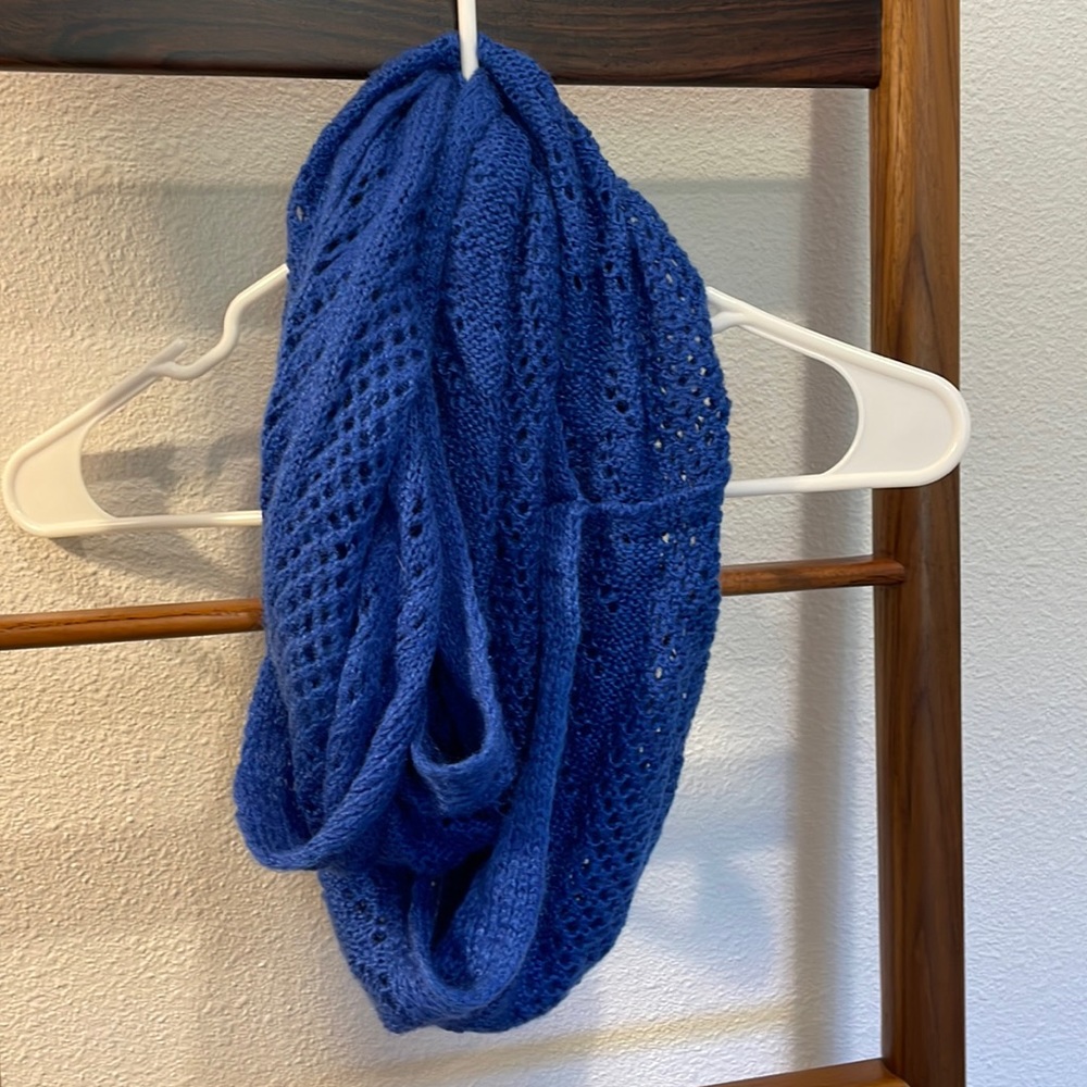 Blue scarf